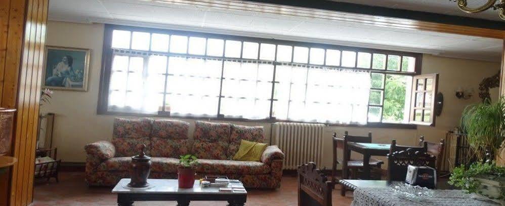 Hotel Montes Blancos Ескарай Екстериор снимка