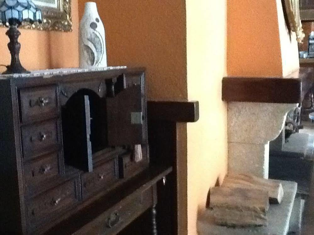 Hotel Montes Blancos Ескарай Екстериор снимка