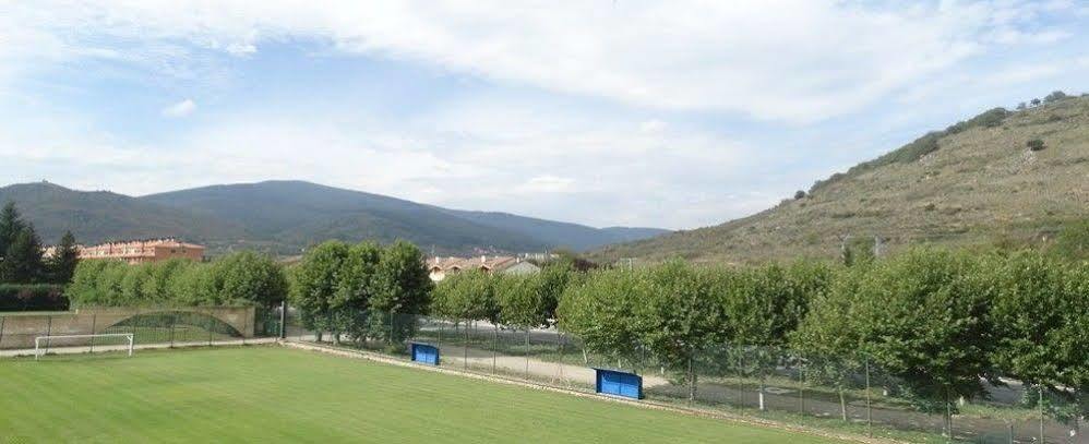 Hotel Montes Blancos Ескарай Екстериор снимка