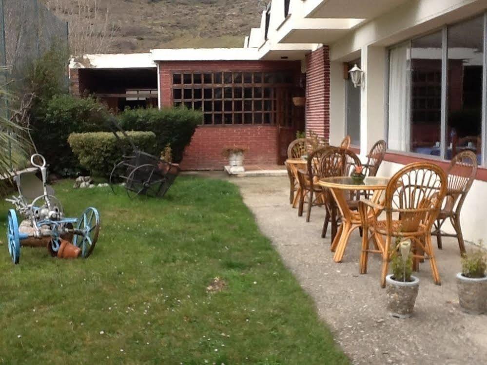 Hotel Montes Blancos Ескарай Екстериор снимка