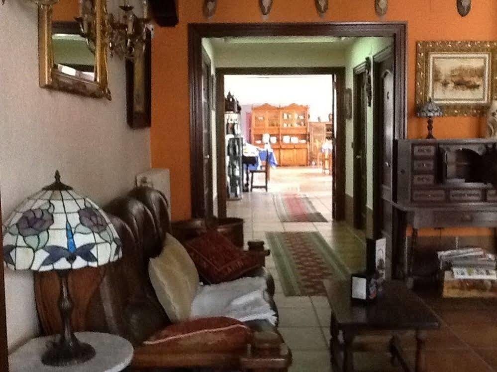 Hotel Montes Blancos Ескарай Екстериор снимка